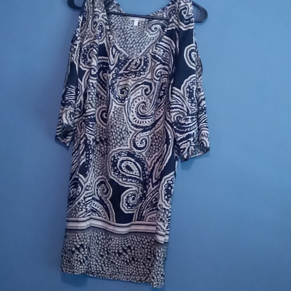 Dress - Cut Out Sleeves